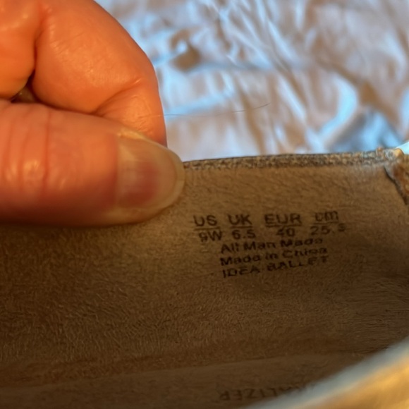 Naturalizer metallic flats - size 9 - Picture 7 of 7